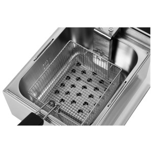 Professional 10L Dynasteel Deep Fryer: Robust and efficient for optimal cooking