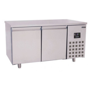 Positive Kühltisch mit 2 Türen - 380 L - CombiSteel