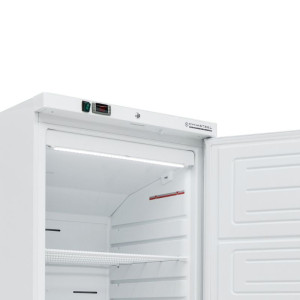 Belüfteter Kühlschrank 527 L +2/+8 °C — Volltür