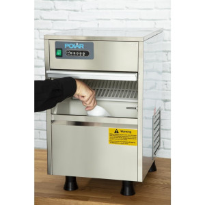 Eiswürfelmaschine Untertisch - 20 kg - Polar - Fourniresto