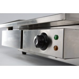 Smooth Electric Griddle 55 cm Combisteel - Stainless Steel & Powerful