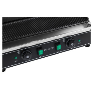 Dubbele contactgrill met geribbelde platen