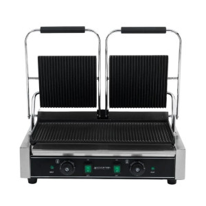 Doppelkontaktgrill mit gerillten Platten