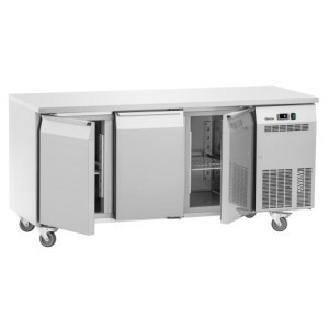 Positive Refrigerated Table - 3 Doors GN 1/1 - Depth 720 - Bartscher