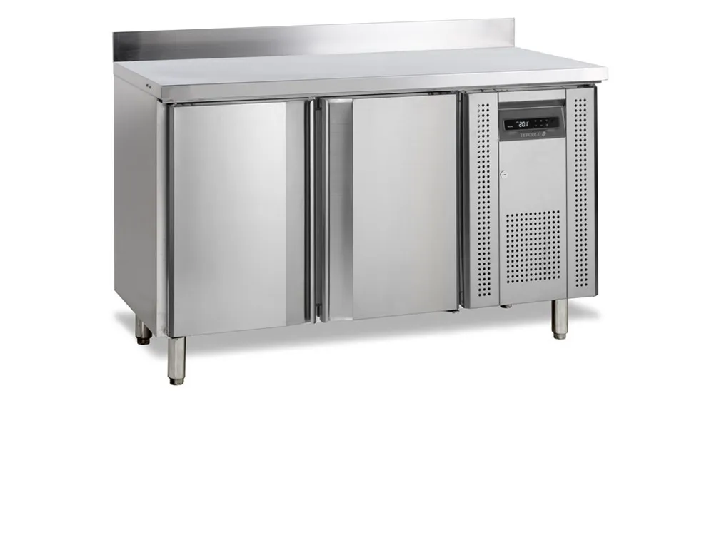 Negatieve gekoelde tafel in roestvrij staal met opstaande rand - 2 deuren - 230 L