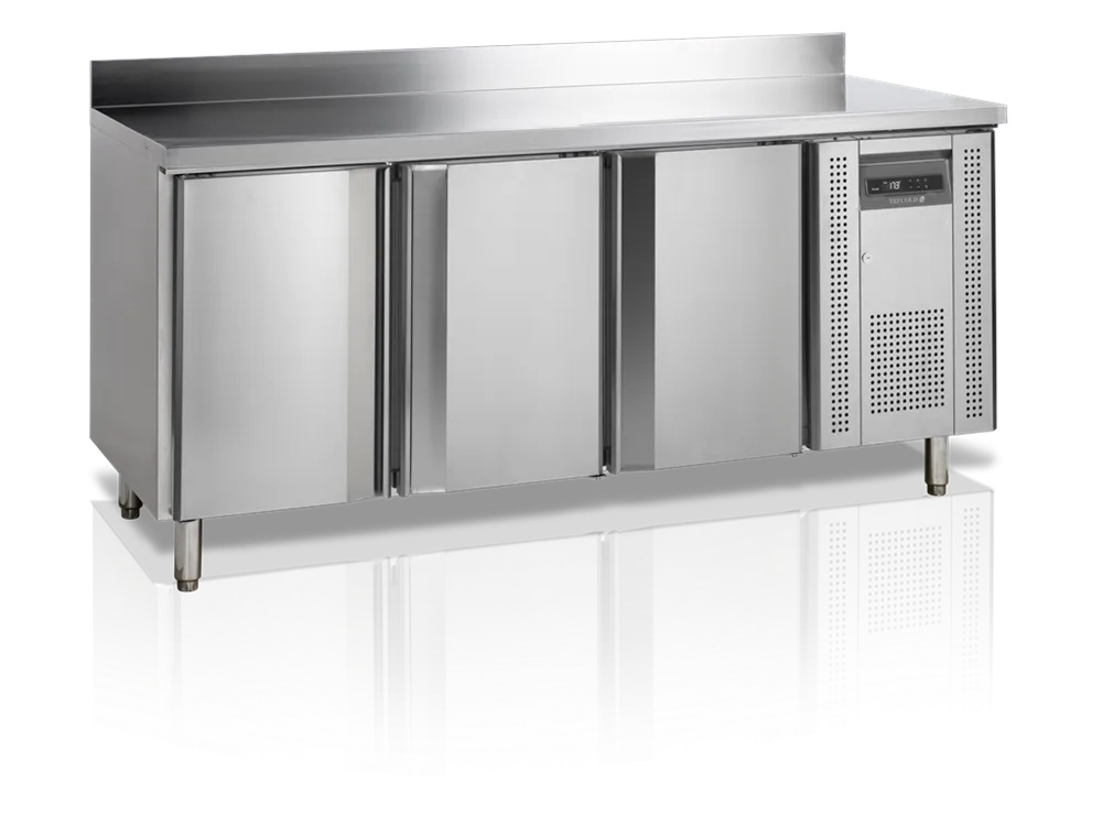 Snack Counter Koeler met Achterwand - 3 Deuren - 345 L