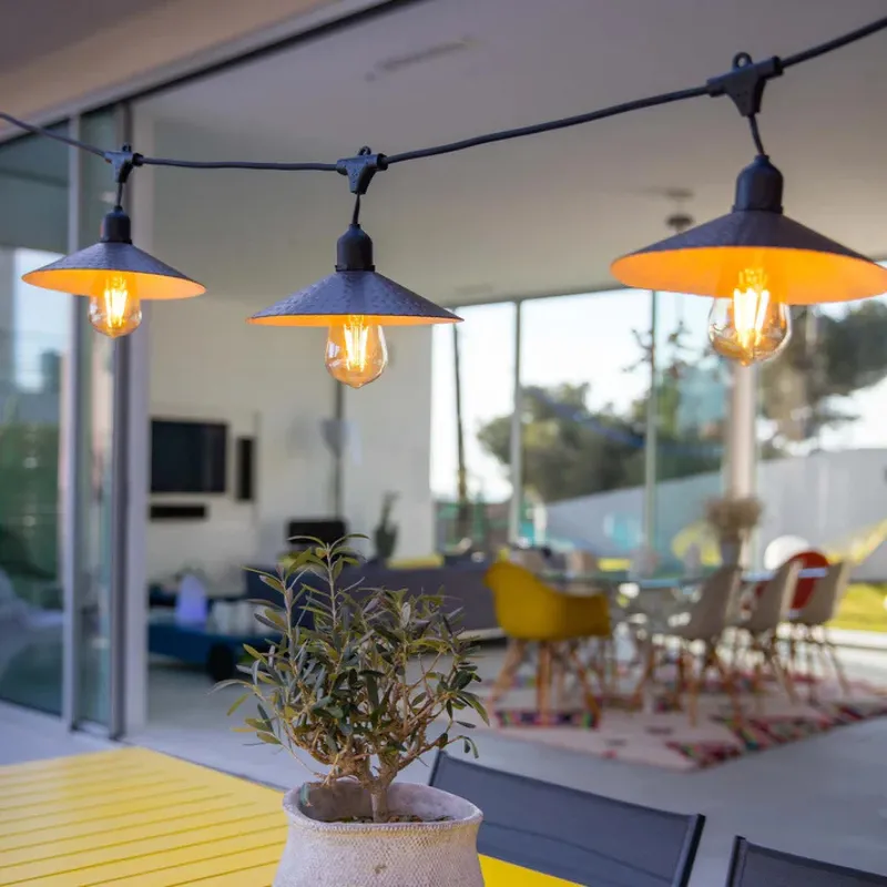 Guirlande Lichtketting op Zonne-energie met Stalen Lampenkap 6 m - Vinty Light Solar