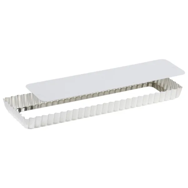 Rechthoekige gegroefde taartvorm met losse bodem van ijzer - 350 x 110 mm
